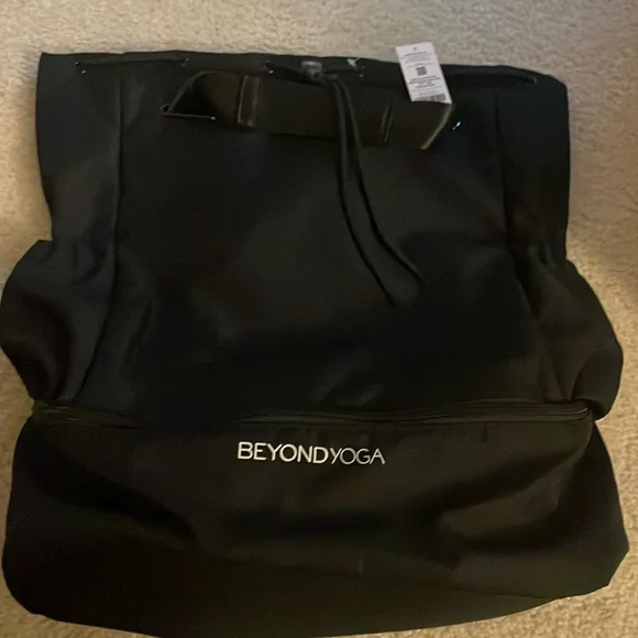 Beyond Yoga | Bags | Brand New Beyond Yoga Bag | Poshmark display picture 1